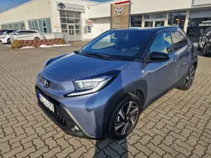 Toyota Aygo 1.0 Teamplayer Klima Kamera Sitzhzg Tempomat