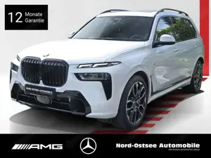 BMW X7 xDRIVE 40 d M SPORT 7-SITZE PANO AHK KAMERA