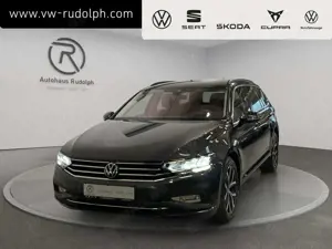 Volkswagen Passat Variant 2.0 TDI DSG Business / Navi LED AHK