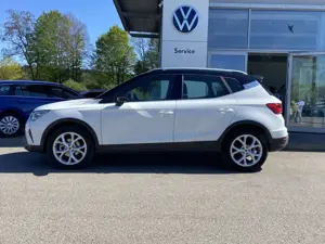 SEAT Arona 1.5 TSI DSG FR VIRTUAL-COCKPIT+NAVI-PRO+KA Bild 2