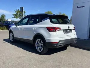SEAT Arona 1.5 TSI DSG FR VIRTUAL-COCKPIT+NAVI-PRO+KA Bild 3