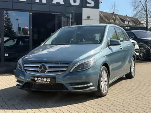 Mercedes-Benz B 180 Aut. Bi-Xenon*AHK*Navi*SitzHz*PDC* Bild 4