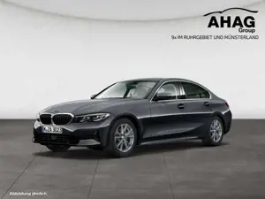 BMW 318 i A