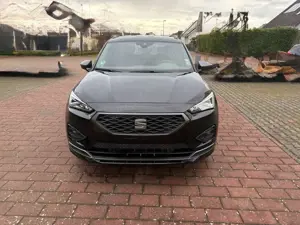 SEAT Tarraco FR Ausstattung - AHK - SH - 8-fach Bereifung inkl. Felgen - Climatronic - Komfort Heckk