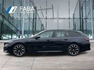 BMW i5 eDrive40 Touring M Sportpaket Head-Up DAB Bild 4