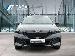 BMW i5 eDrive40 Touring M Sportpaket Head-Up DAB Bild 3
