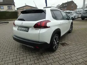 Peugeot 2008 GT-Line 1.2 PT 110Navigation, Sitzheizung vorne, S Bild 5