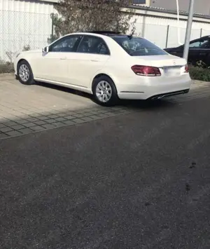 Mercedes-Benz E 250 E 250 BlueTEC 9G-TRONICEdition E