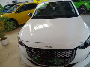 Peugeot 208 Bild 4