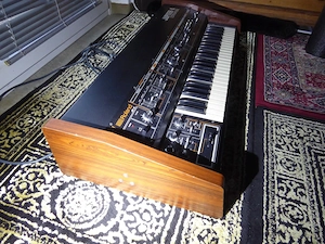 Jupiter 4 analog Synthesizer von Roland Vintage Synthesizer Polyphon.de