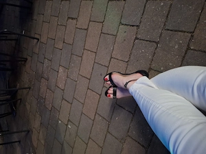 Welcher Mann genießt noch einen HJ. 