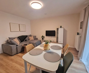 Exklusives Wohnen im Herzen von St. Sebald   stilvoll möblierte 2-Zimmer-Wohnung mit Balkon