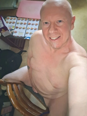 Netter Mann gesucht  gerne Akt.Dom! Mülheim a.d.Ruhr 