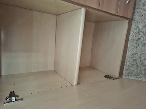 Gut erhaltenes Sideboard  Bild 3