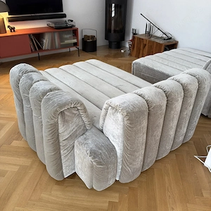 Bretz Moonraft silbergrau Loungesofa extratief mit breiter Recamiere