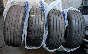 Michelin Primacy 4   215 50 R 18 92 W