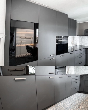 LEICHT Premiumküche 2022 Naturstein & Top Geräte   Neuwertig