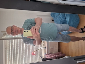 Suche ruhige häusliche Sie bis 70