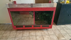 Ich verkaufe meine  terrarium in rot 