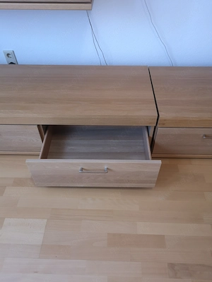 Toller Eiche Schrank Bild 3