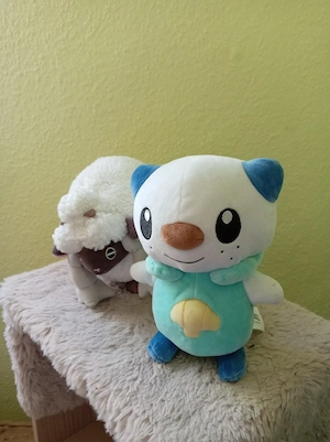Pokémon und Marvelfiguren Bild 2