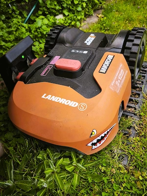 Mähroboter WORXS Landroid WR 130E in TOP-Zustand zu verkaufen