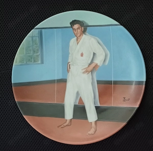 Elvis Presley Sammelteller   Collector Plate Karate -aus Sammlung