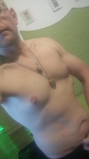Bi Mann braucht dringend die Miete  Bild 2