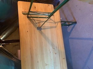 Festgarnitur mit Tisch  Bänke