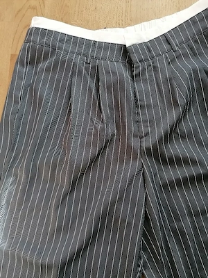 Stoff hose grau gestreift