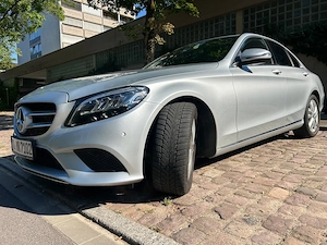 Mercedes-Benz C200 AMG Line LED Navi Kamera Schiebedach 8-fach Tempomat