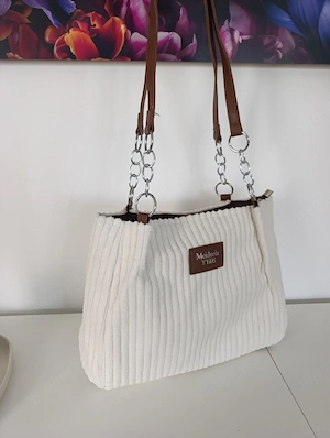 schöne Handtasche neu cord samt creme Farben Bild 2