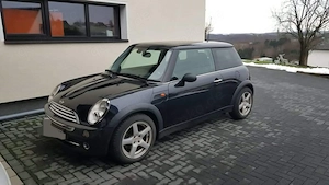 MINI Cooper One Bild 10