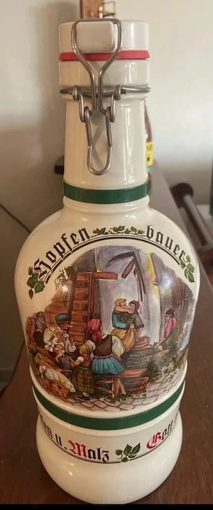 Dekorative Bierflasche