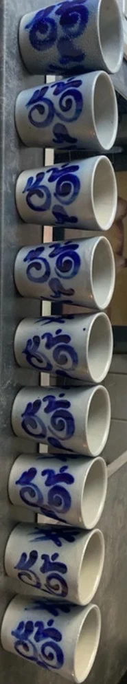 Steingutbecher Set