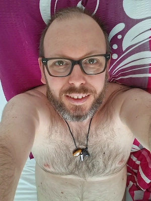 Naturist sucht ein Paar 