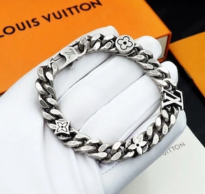 Louis Viton Armband
