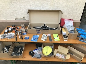 Konvolut Fahrradersatzteile und Zubehör