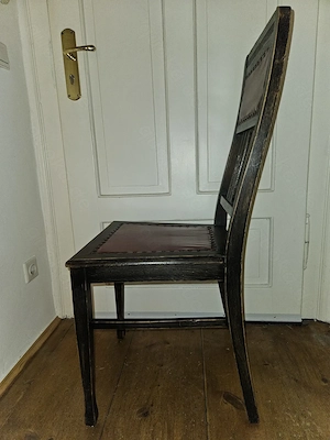 Antik! Massiver stabiler Holz Stuhl Jugendstil ca. 1920 rot Eiche Schnitzereien TOP Zustand!  Bild 3