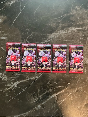 Glory of Team Rocket Booster aus Japan 100% Original