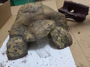 Terrarium Aquarium Deko Fels Hölle Baumstamm Polyesterharz - neuwertig