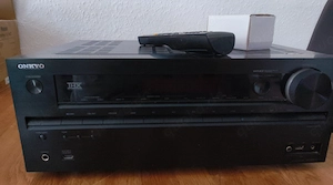 Onkyo TX-NR616 mit erneuertem HDMI board. 