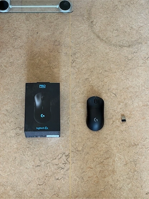 Logitech G Pro Wireless Gaming Maus   komplett mit Zubehör Bild 2
