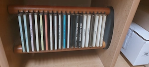 2 CD-Ständer mit oder ohne CD's