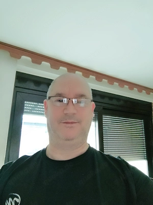 Reife Frau für gelegentliche Treffen gesucht.