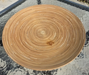 Flache Deko-Schale in Holzoptik
