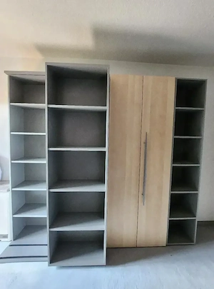 Büroschrank mit verschiebbarem Element  Bild 2