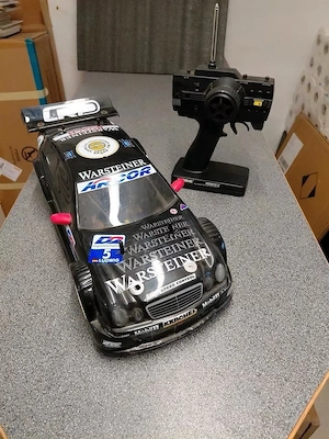 Tamiya Mercedes 2WD 1_10