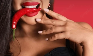 Mobiles Porno Casting sucht Frauen ab 18, die im Erotikbereich arbeiten wollen. 