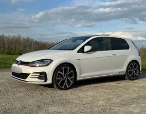 Volkswagen Golf GTI Performance/DSG/LED/Stndhzg.